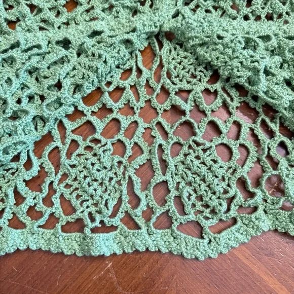 Vintage Hand Crochet Knit Vest Women’s Medium Green Sweater Sleeveless Boho - Picture 15 of 16